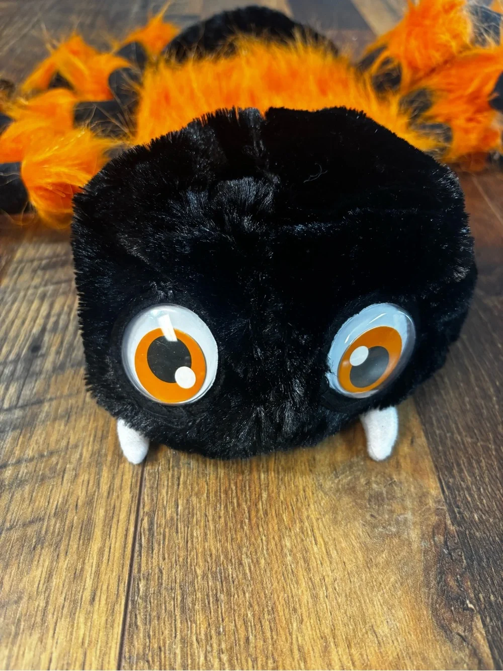 Thrills & Chills Pet Spider Costume size small